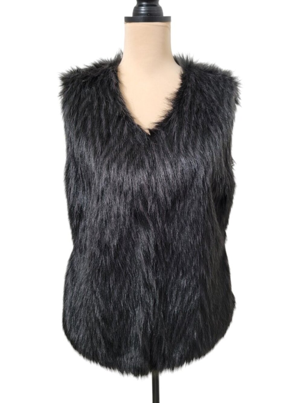 Say What? Size XL Dark Gray/Black Shaggy Faux Fur Vest